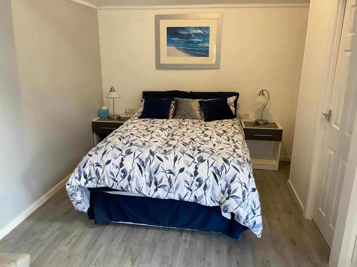 Garden Lodge Allesley Екстер'єр фото